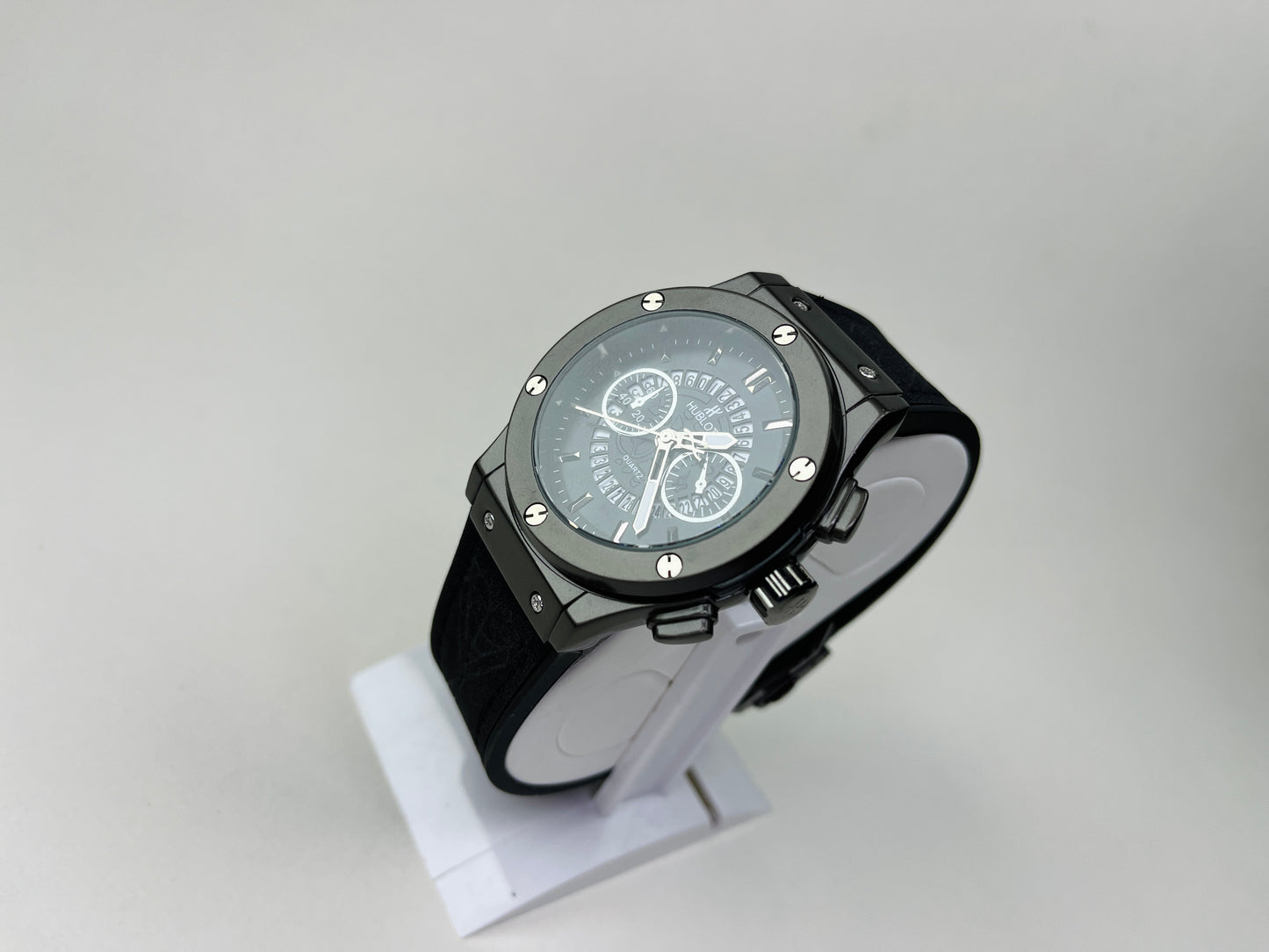 HUBLOT CLASSIC MEN'S WATCH