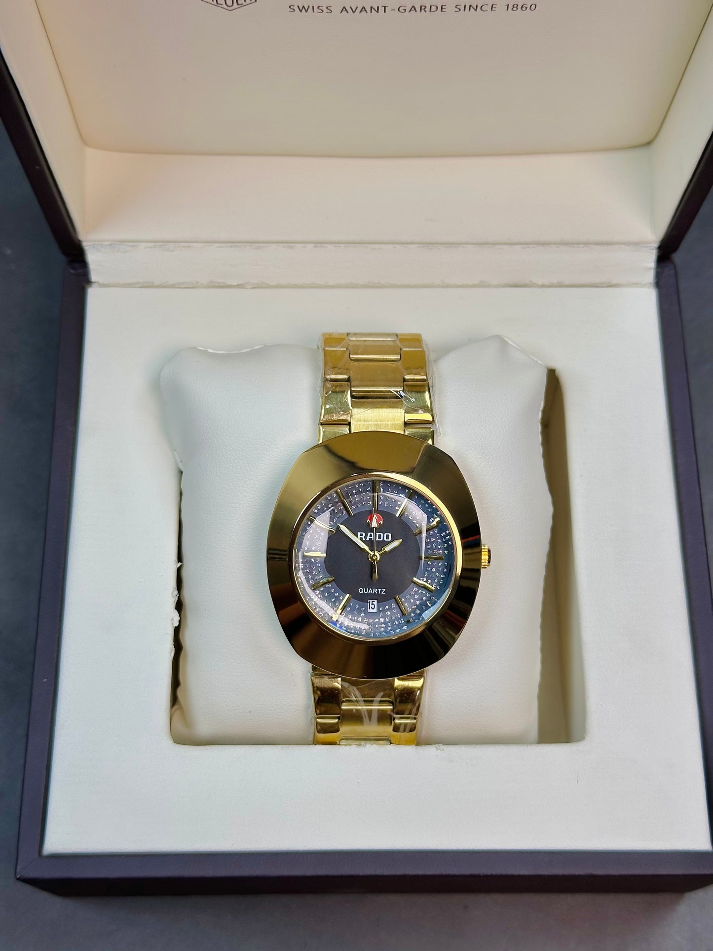 RADO STAINLESS STEEL - EGG SHAPE