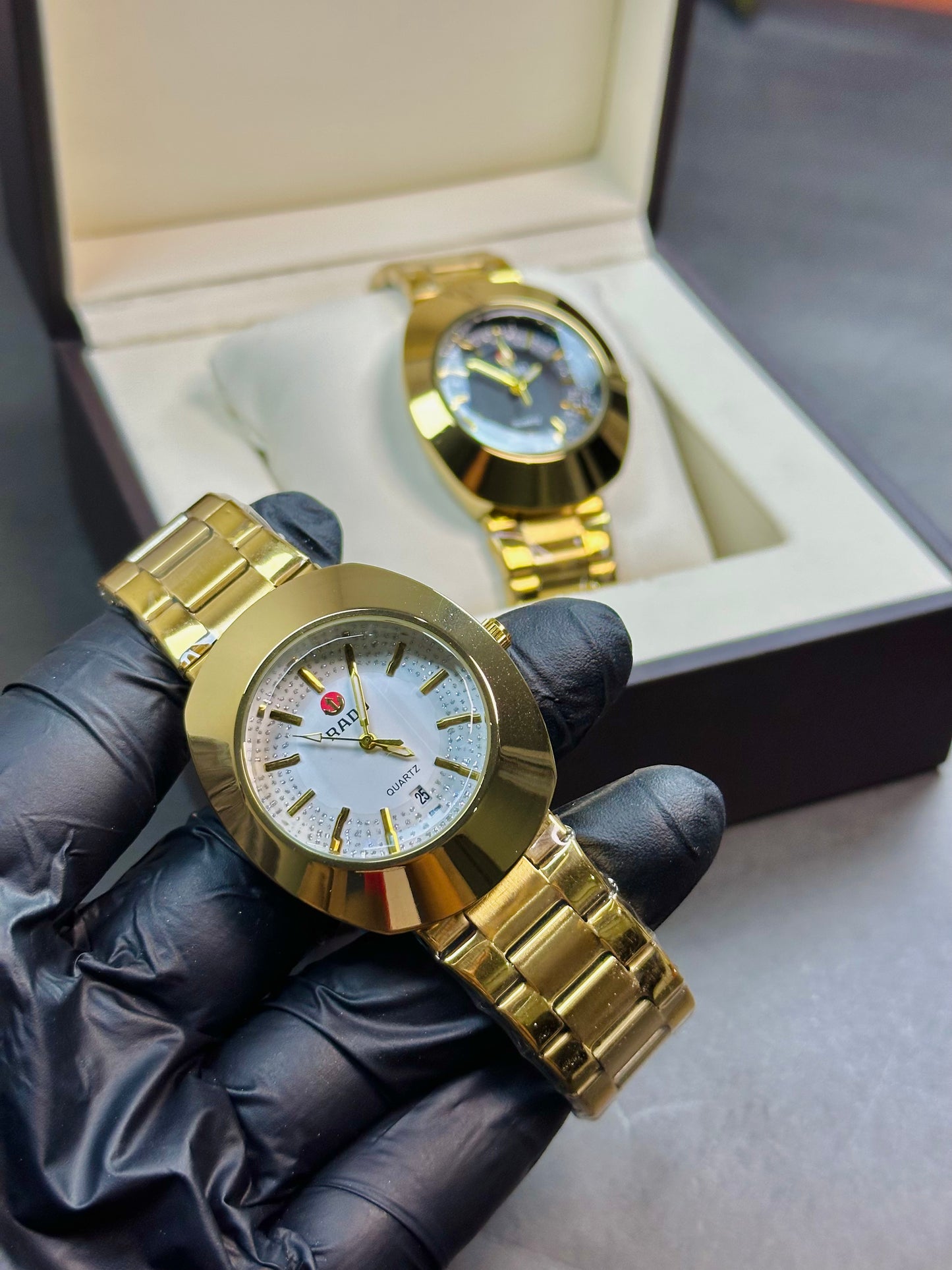 RADO STAINLESS STEEL - EGG SHAPE