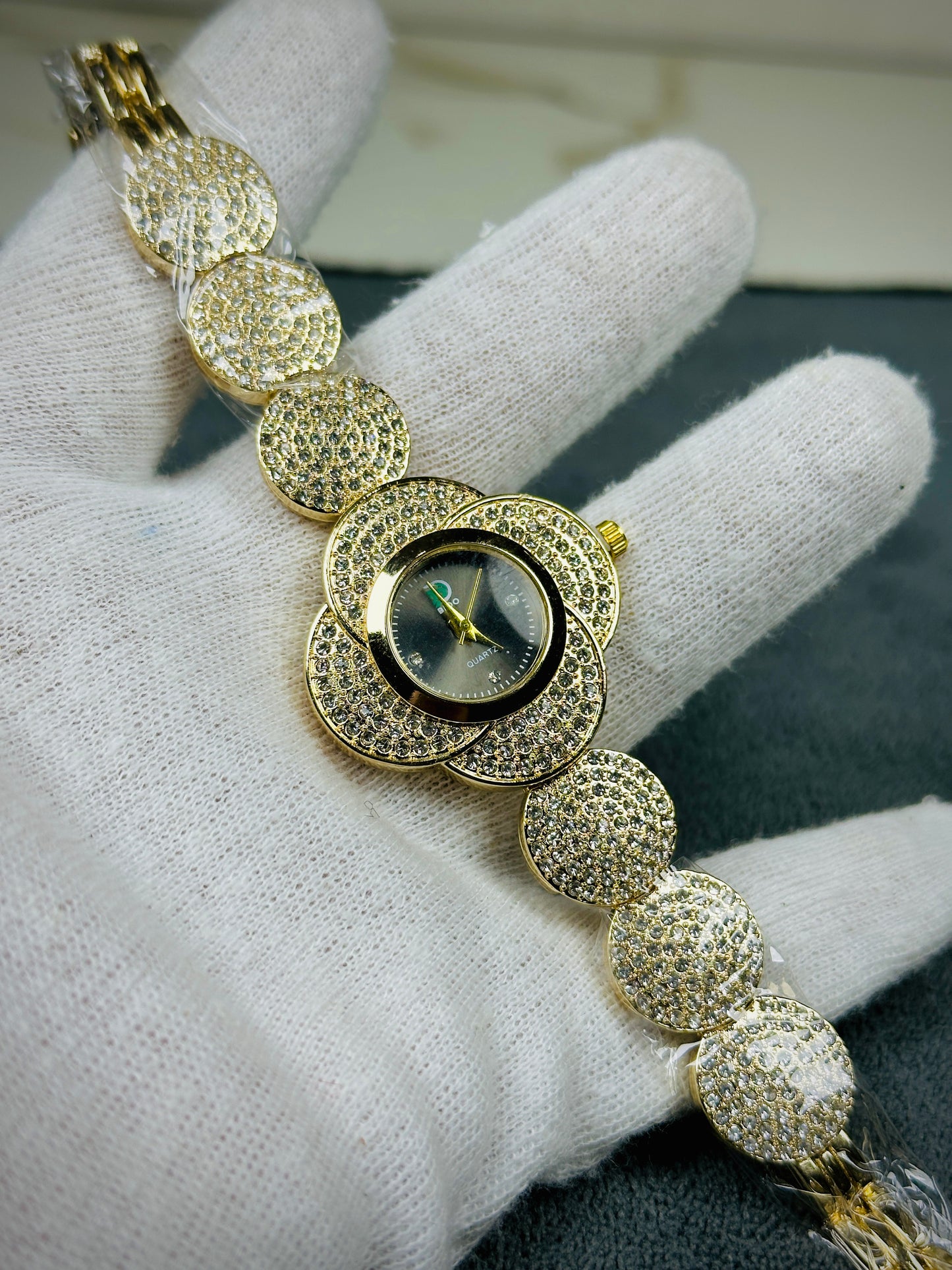 MODERN SLIM | DIAMOND WATCH